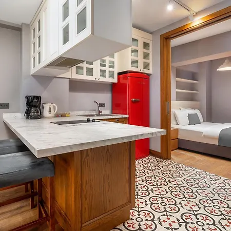 Urban Quarters - Asmali Mescit Istambul